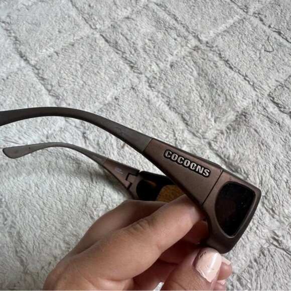 Cocoons | Wide Line (ML) Sand Polarized Copper Sunglasses main image 4